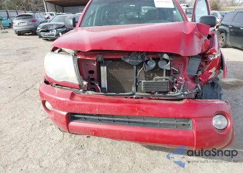 2011 Toyota Tacoma Prerunner V6 z USA, uszkodzony, nr VIN 3TMJU4GN6BM123108